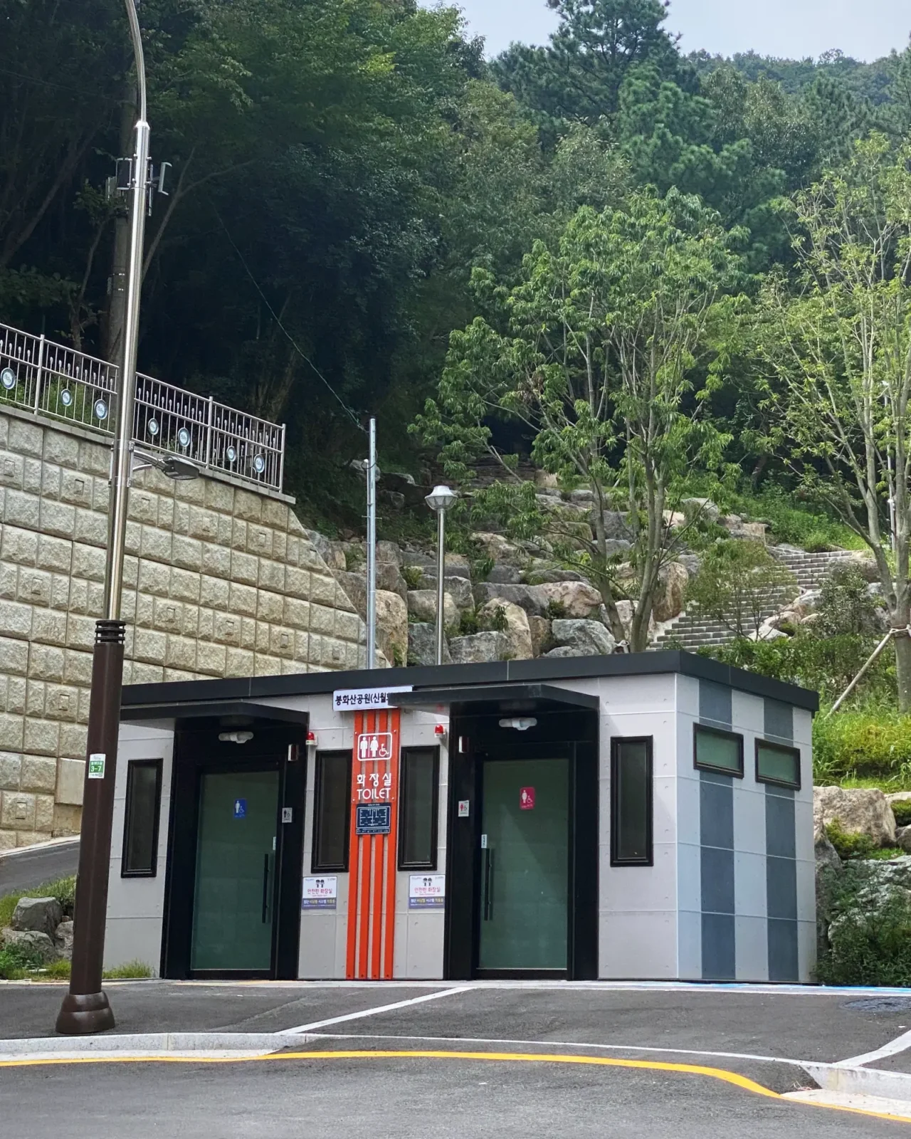 공중화장실이미지