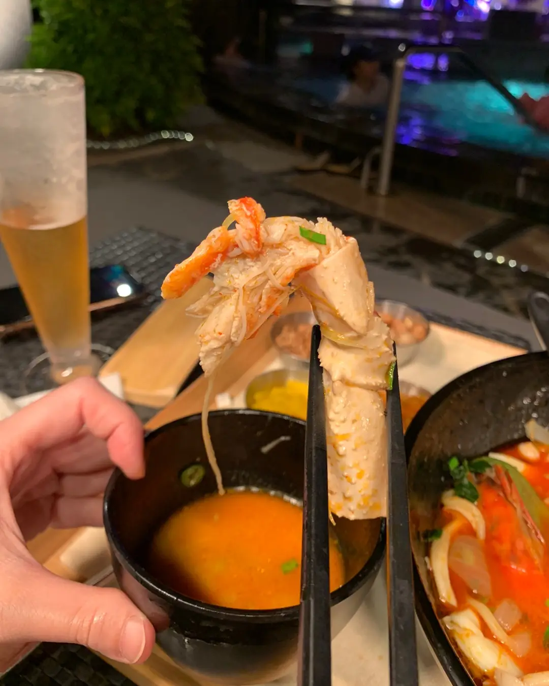 제주 신라호텔 패밀리 풀 생맥주 짬뽕 대게 다리