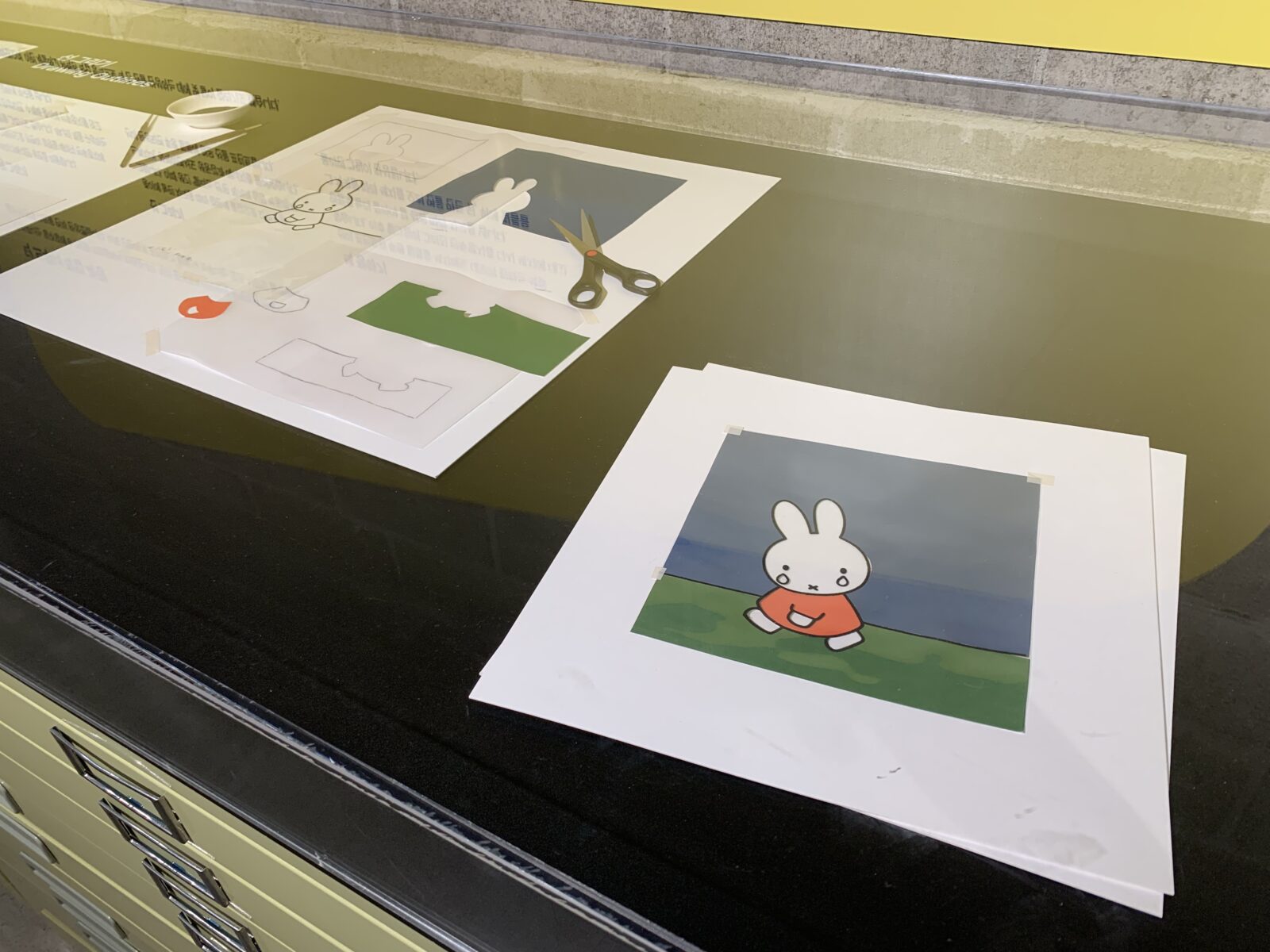 미피 팝업스토어 내부, 작업물