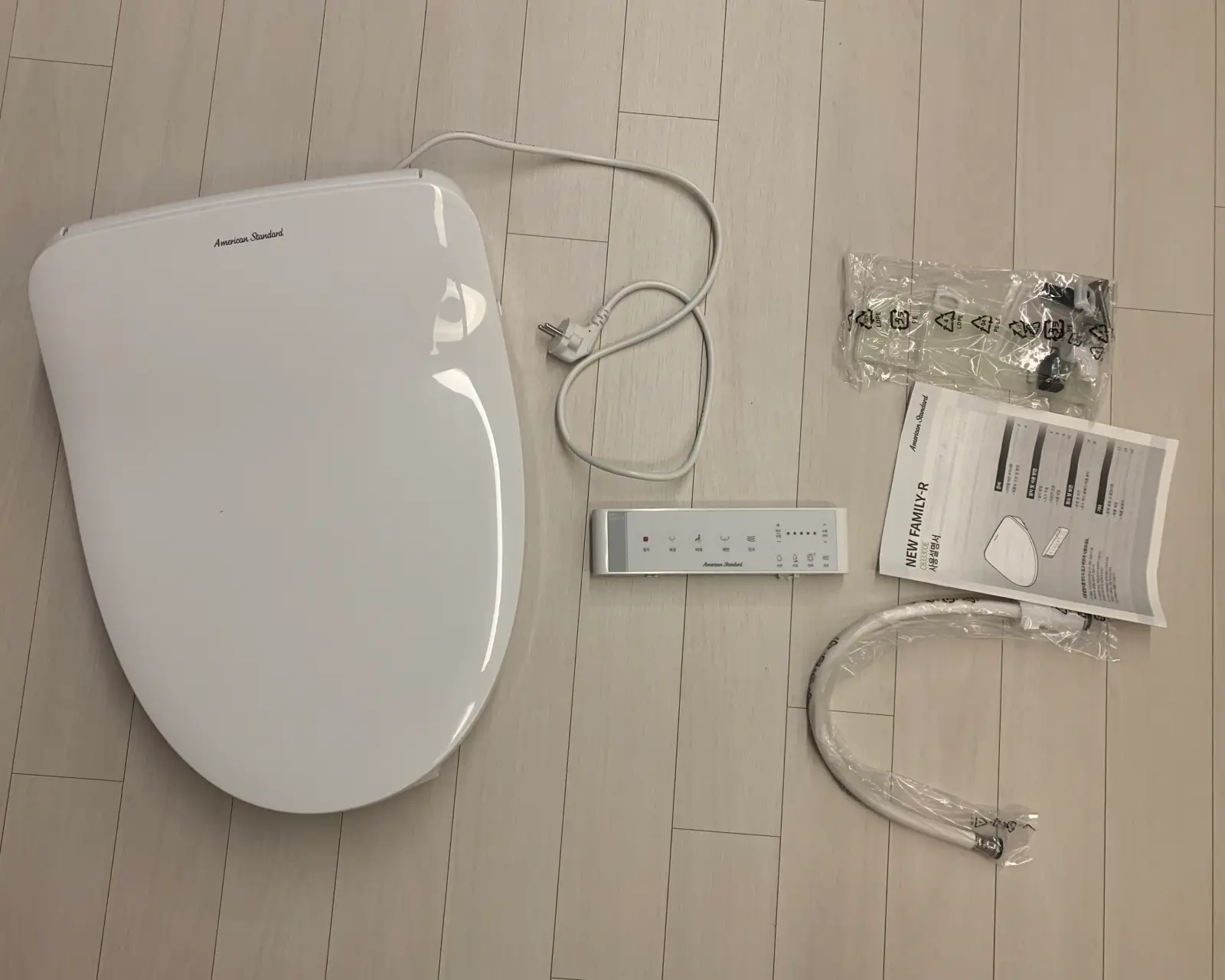 아메리칸 스탠다드 뉴 패밀리R 비데 구성품