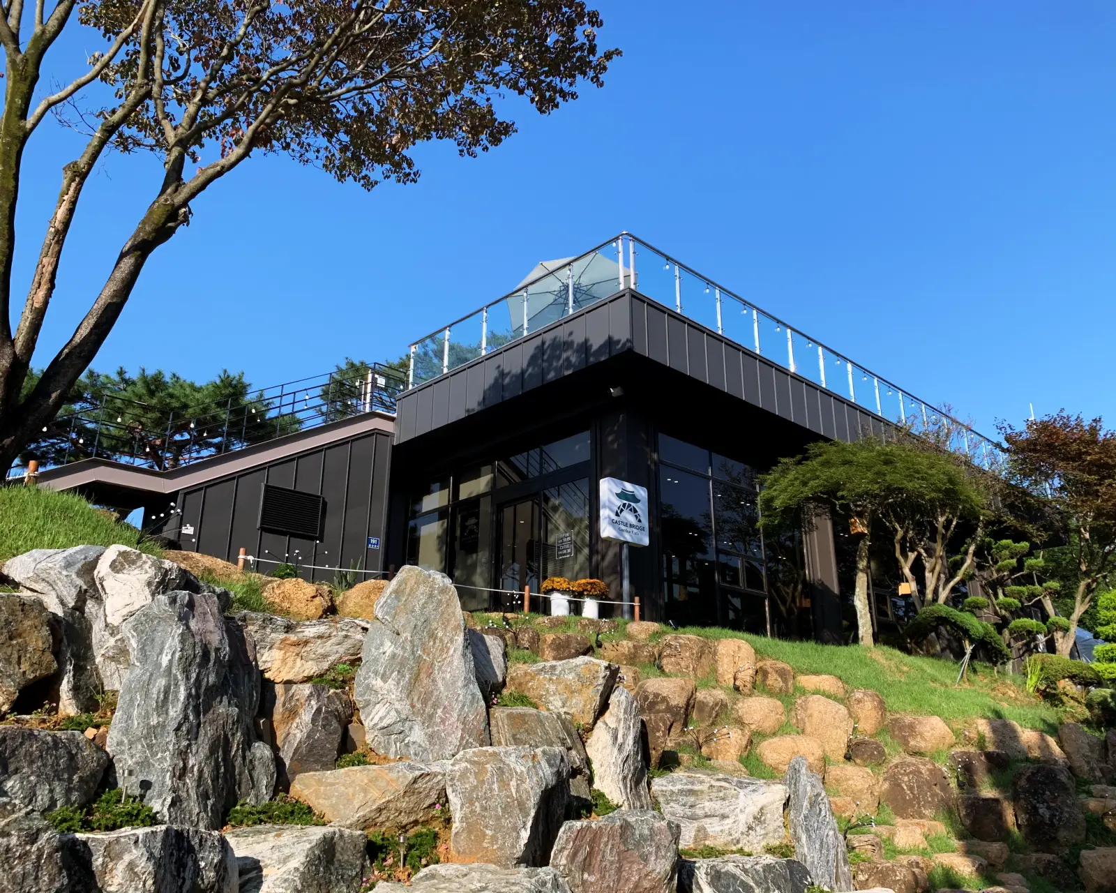 순천 애견동반 정원 카페 캐슬브릿지 전경