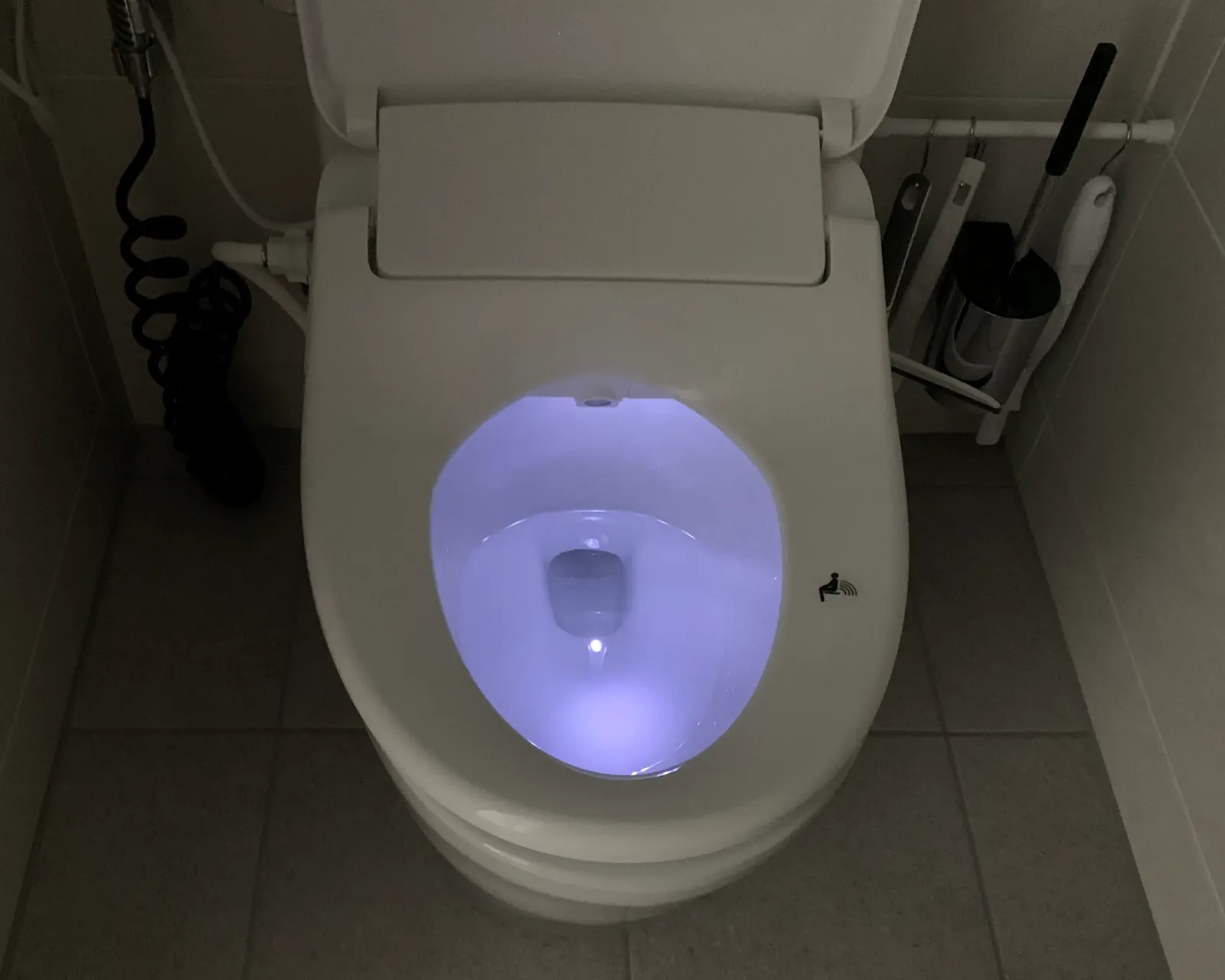 아메리칸 스탠다드 뉴 패밀리R 비데 조명